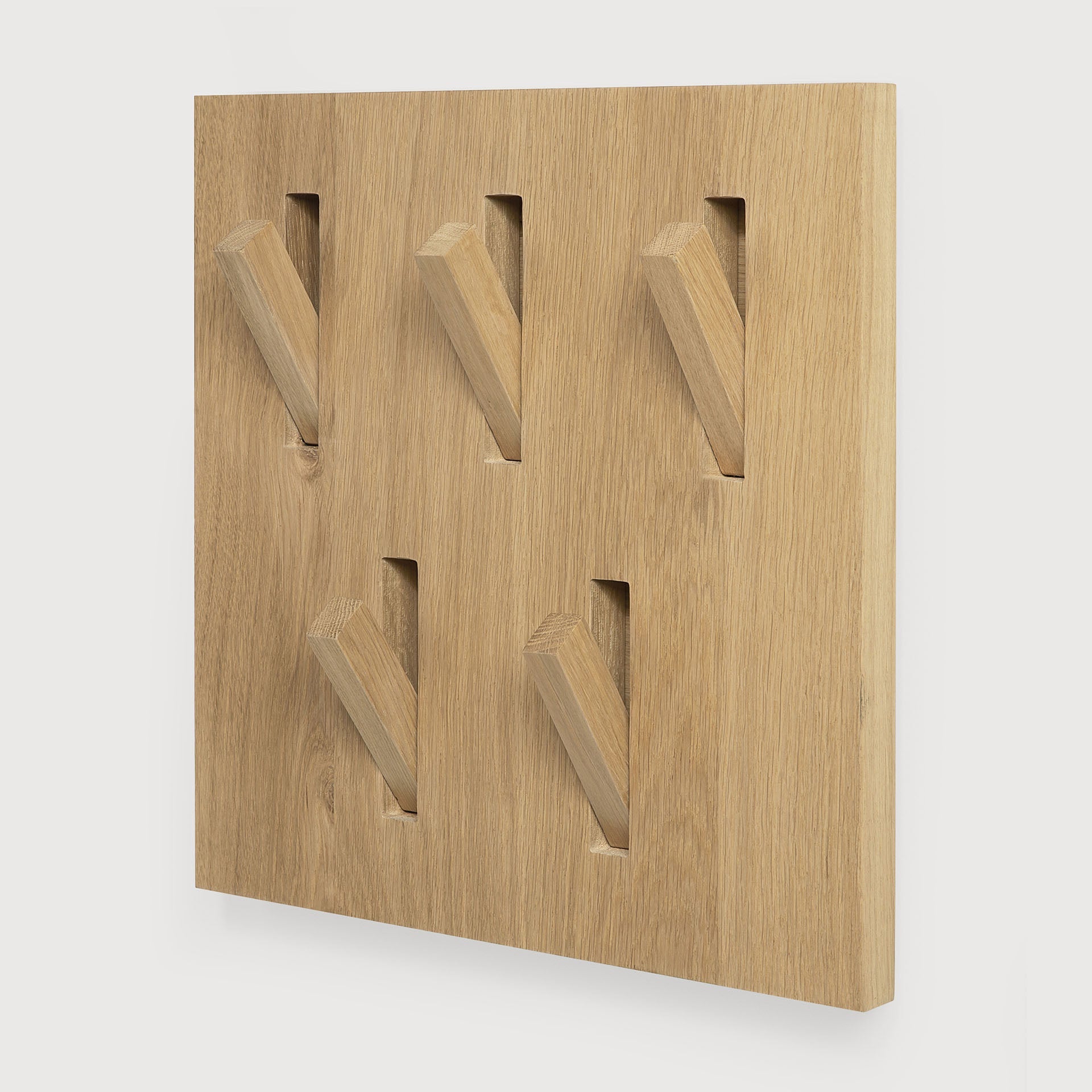 Utilitile wall hanger - varnished oak - 5 hangers White Cliff Studio Coat Hooks