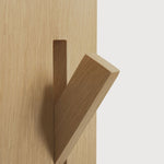 Utilitile wall hanger - varnished oak - 5 hangers White Cliff Studio Coat Hooks
