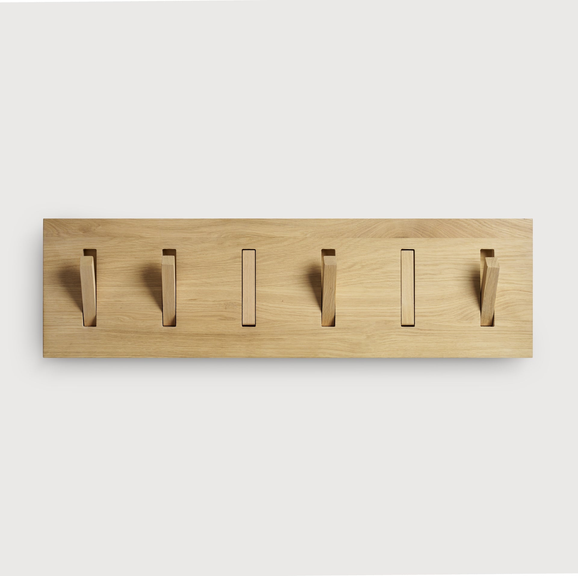 Utilitile wall hanger - varnished oak - 6 hangers White Cliff Studio Coat Hooks