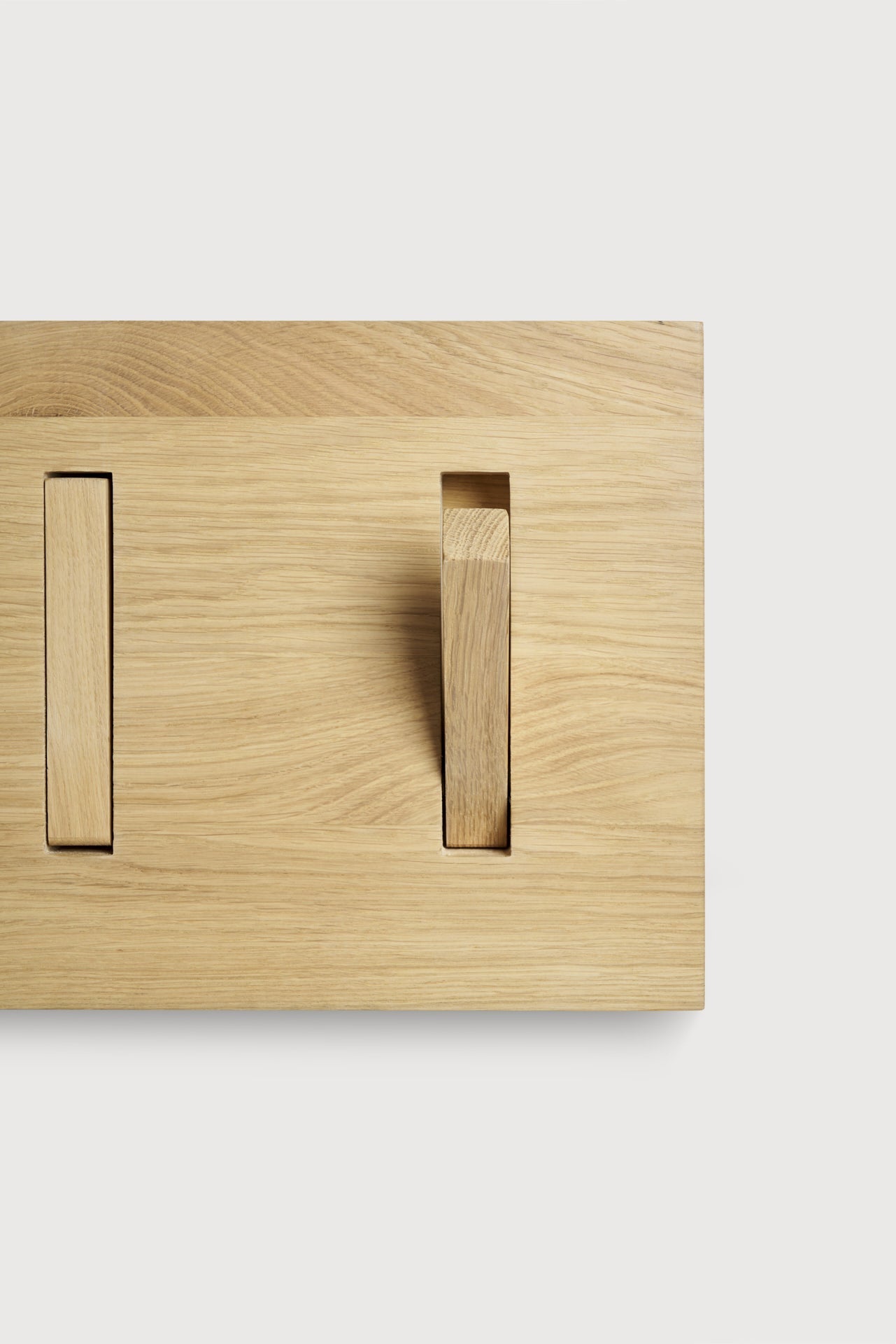 Utilitile wall hanger - varnished oak - 6 hangers White Cliff Studio Coat Hooks