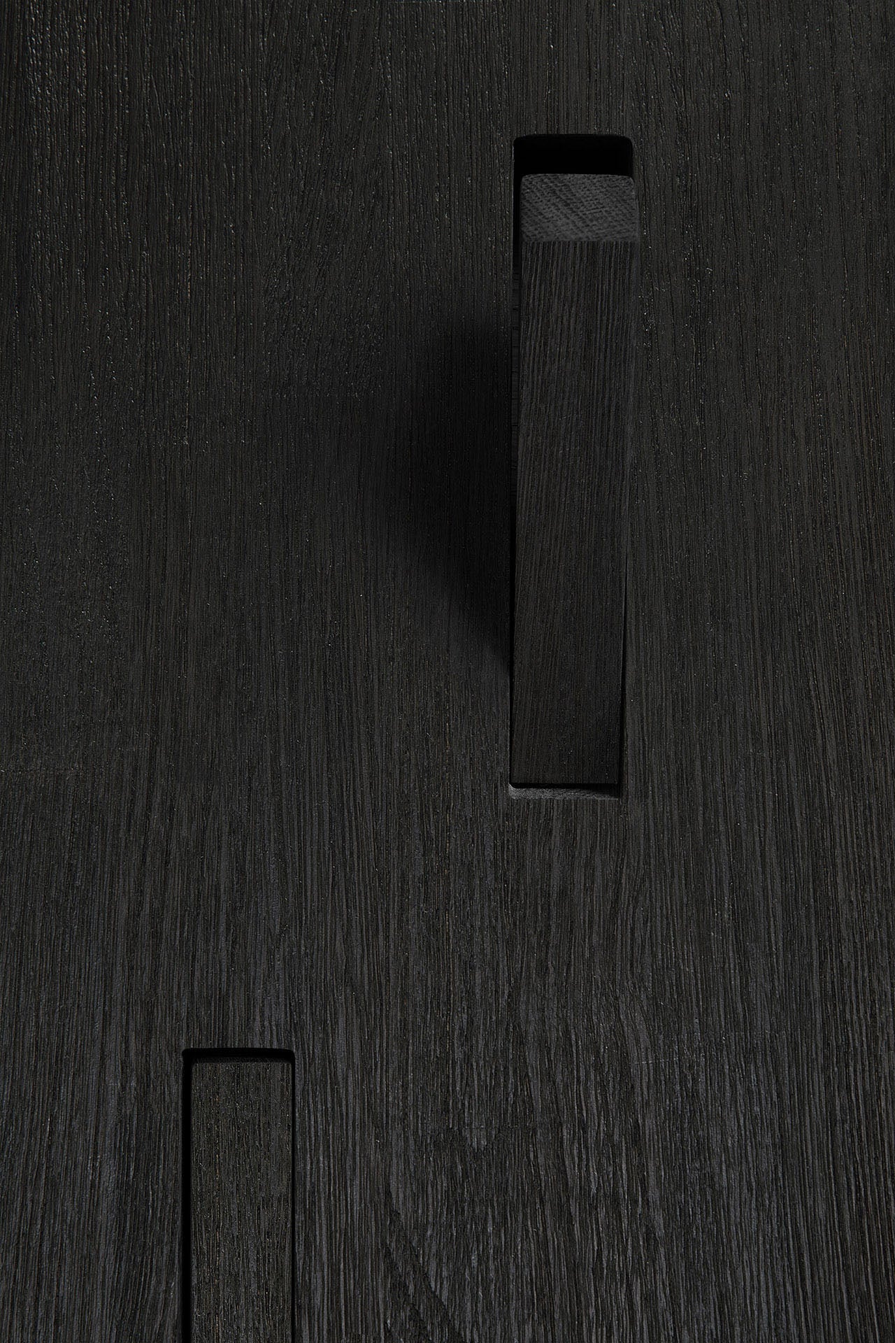 Utilitile wall hanger - varnished oak - black - 5 hangers White Cliff Studio Coat Hooks