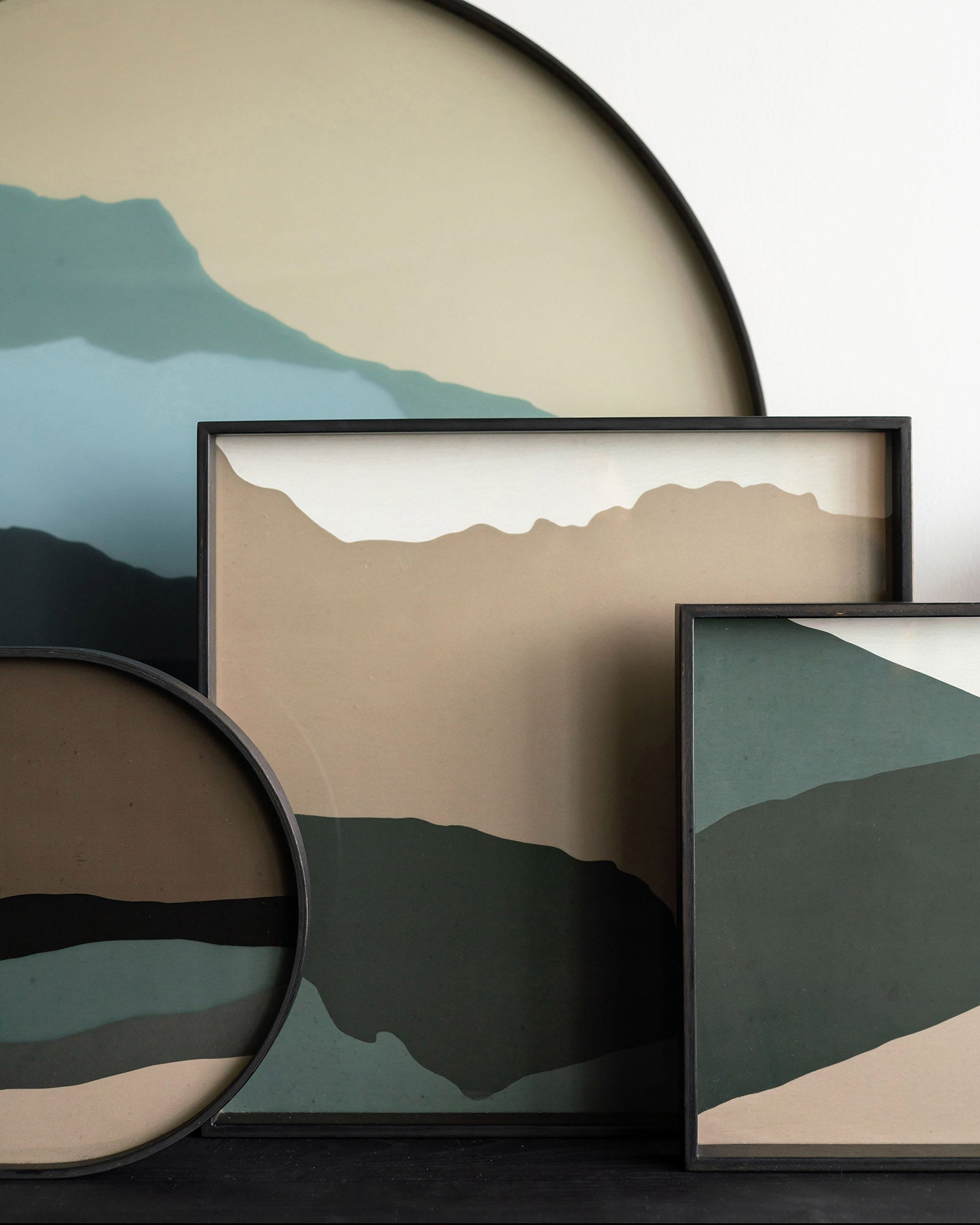 Wabi Sabi tray - glass - Graphite - oblong - M White Cliff Studio Trays