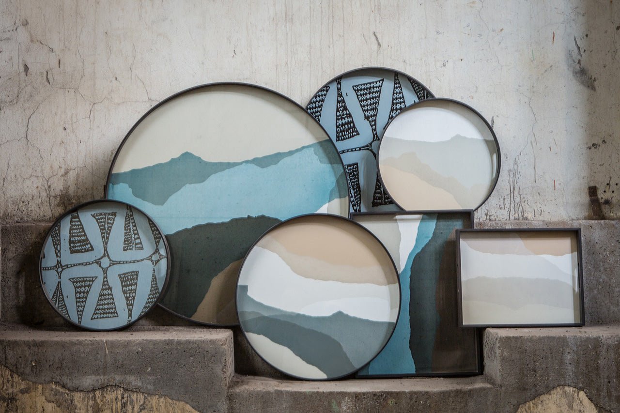 Wabi Sabi tray - glass - Sand - round - S White Cliff Studio Trays