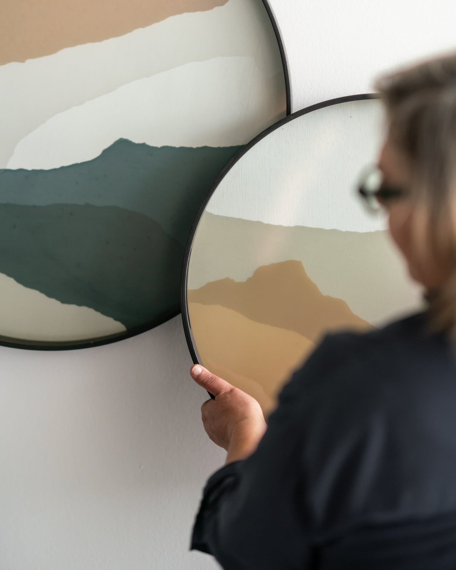 Wabi Sabi tray - glass - Slate - round - L White Cliff Studio Trays