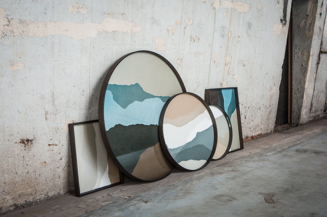 Wabi Sabi tray - glass - Slate - round - L White Cliff Studio Trays